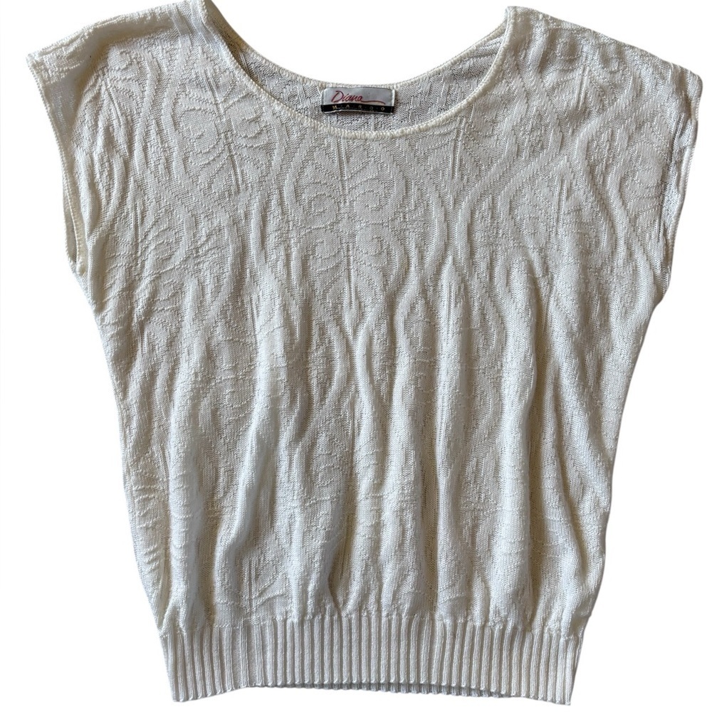Vintage Diana Marco White Textured Knit Sweater Vest Cap Sleeve Ribbed Hem